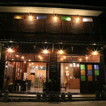 Bansoi 1 & Alley One Cafe Trang Exterior photo