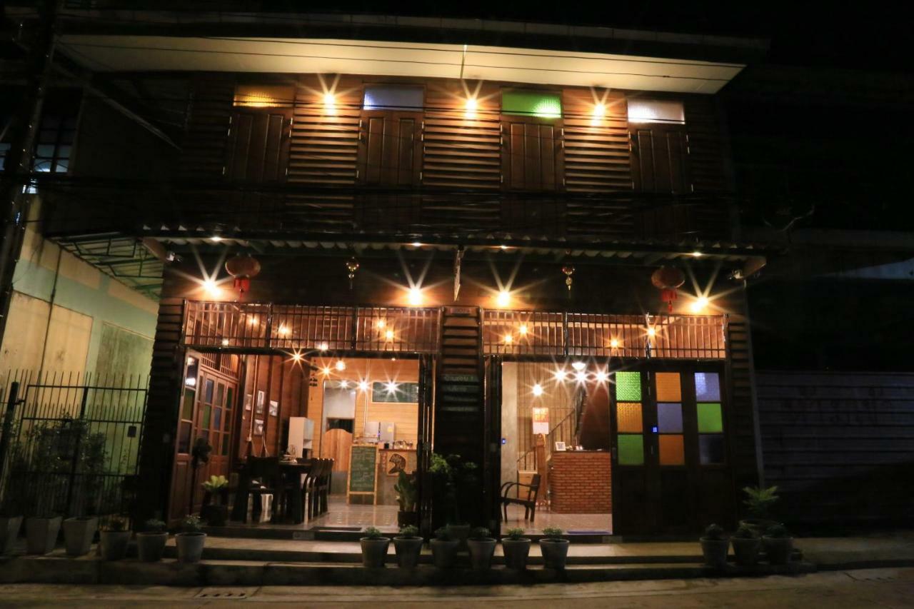 Bansoi 1 & Alley One Cafe Trang Exterior photo